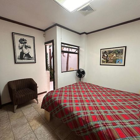 Sofia Apartments In Escalante, San Jose Center מראה חיצוני תמונה