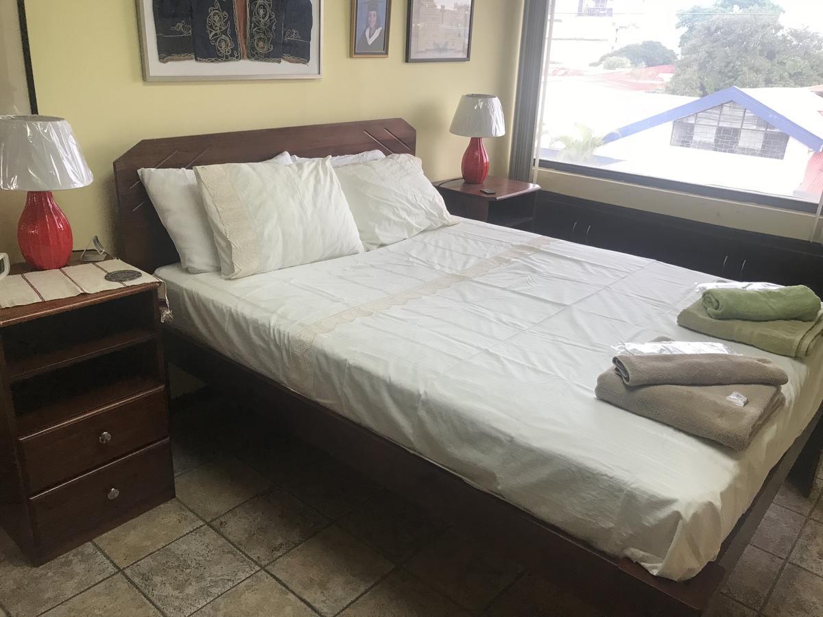 Sofia Apartments In Escalante, San Jose Center מראה חיצוני תמונה