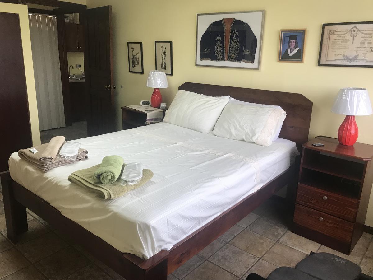 Sofia Apartments In Escalante, San Jose Center מראה חיצוני תמונה